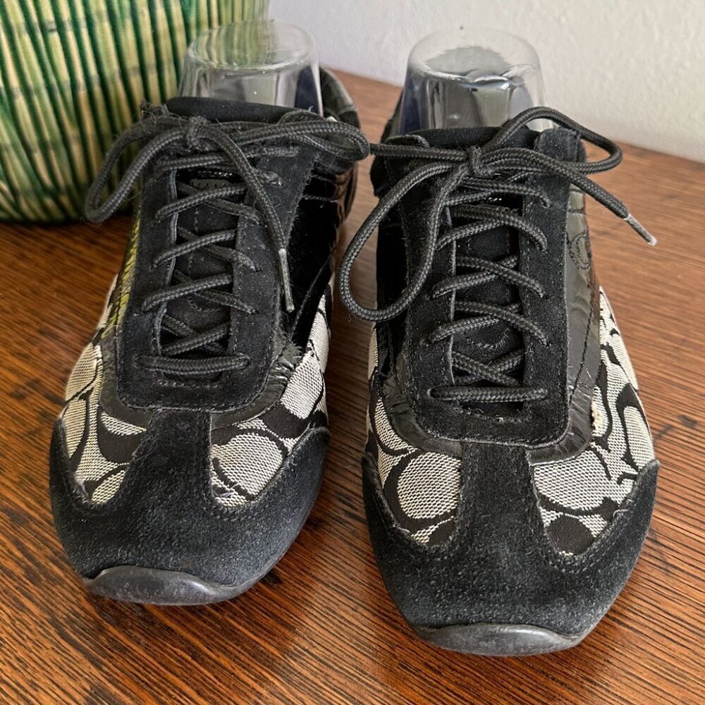 Coach Woman’s Sneaker, Size 8M - Picture 2 of 8